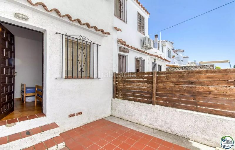 Foto f7b9144a-984b-472b-9e0c-252f6fc68de1. Casa a Garrigàs