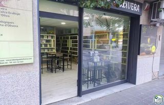 Geschäftsraum  De les arenes. Oportunidad de local comercial en el centro de roses, muy cerca