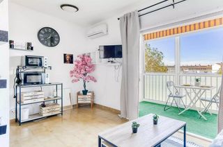 Appartamento  Flamicell. Acogedor estudio con terraza cerrada en el sector flamicell