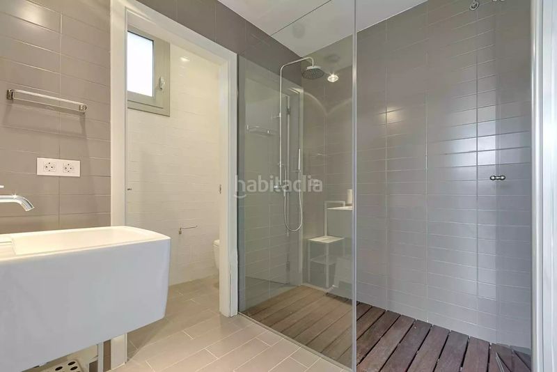 Foto 660fd251-cef4-4ac3-964d-9575b4451b40. Casa amb calefacció piscina a Jonquera (La)