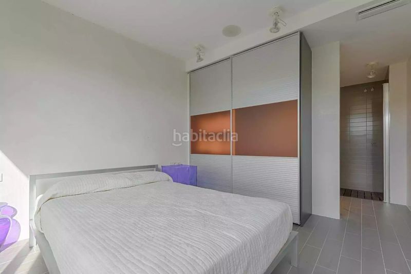 Foto ef160dae-e587-45b5-beaa-a8fc888664e1. Casa amb calefacció piscina a Jonquera (La)