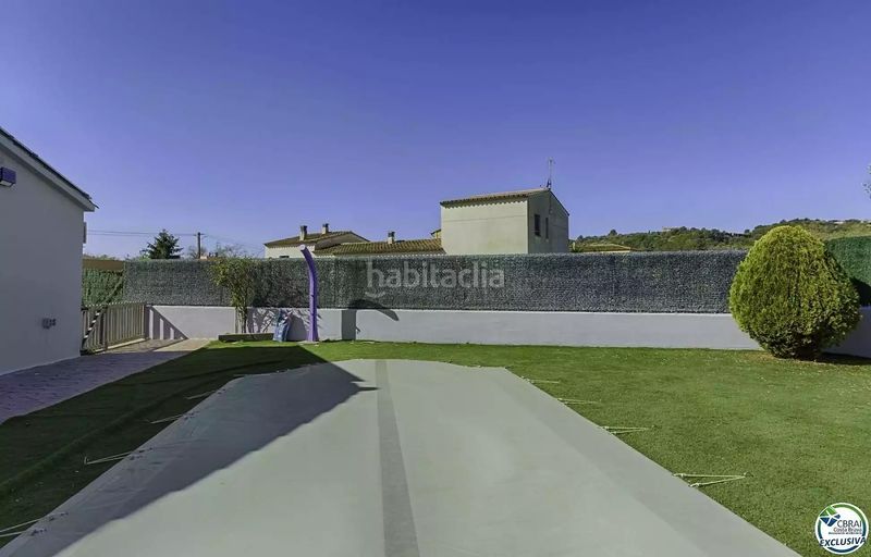 Foto 2df8e3dd-7ab5-4b03-9f83-c6564dac4d4b. Casa amb calefacció piscina a Cistella