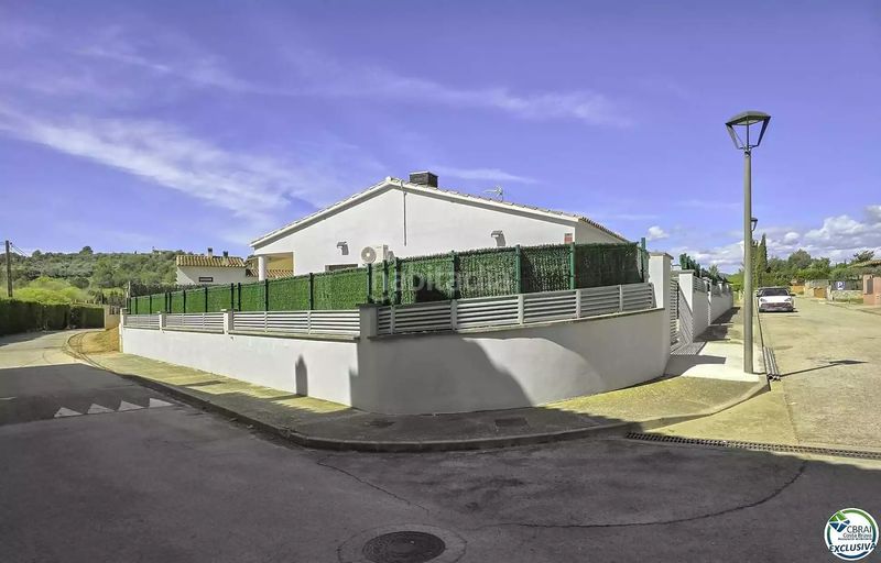 Foto ba26c1b7-5044-478b-bcb3-0f2a8110d392. Casa amb calefacció piscina a Cistella