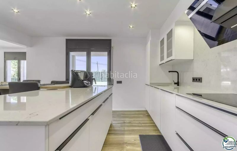 Foto d1772812-f836-42af-ad61-e61b8968ef99. Casa amb calefacció piscina a Cistella