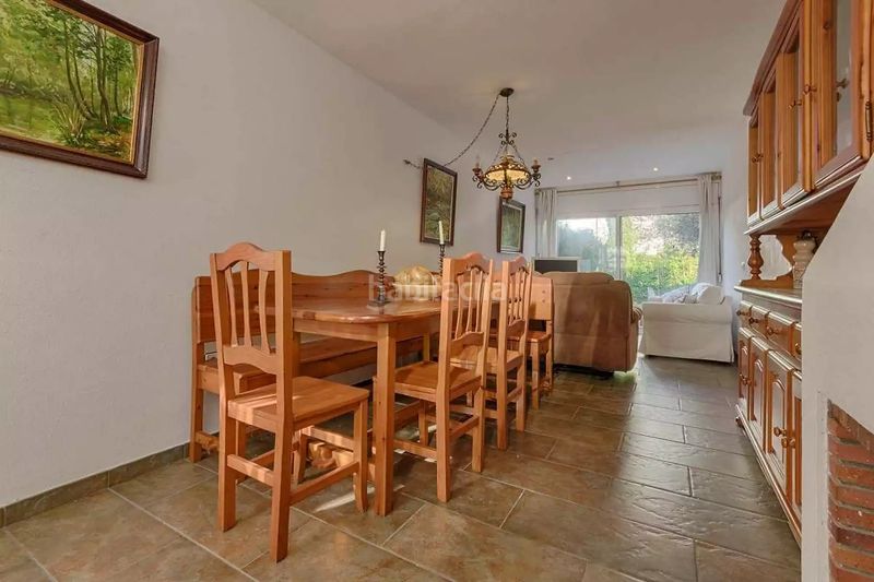 Foto aea343e4-5e6a-41b0-b7bc-86ea5b771798. Casa a Santa Margarida Roses