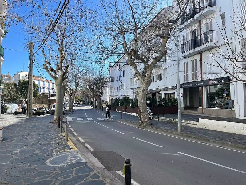 Foto f36b07b8-7ea6-4000-9251-7bfd79e02fec. Pis a Cadaqués