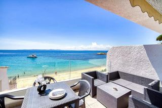 Piso  Diaz pacheco. Apartamento exclusivo completamente reformado en primera línea d