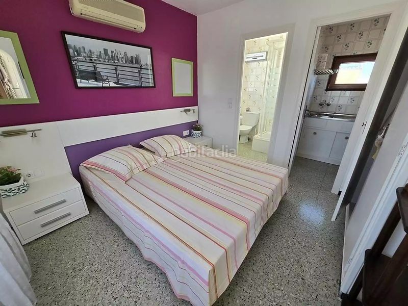 Foto fdd6062f-9de0-4c46-825d-9bf1f04dde0d. Casa amb piscina a Peni Empuriabrava