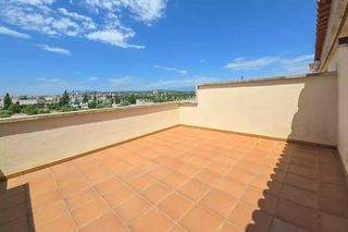 Flat  6525 immo 365. Ático dúplex con terraza panorámica en figueres