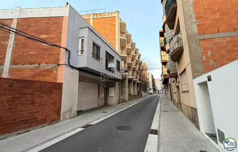 Foto 4a7c95bb-0c28-4f02-b97e-c3b3c6137f79. Pis amb calefacció a Centre Roses