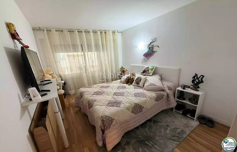 Foto a8c5c2db-dae7-4b6a-b162-38d72043c36d. Pis amb calefacció a Centre Roses