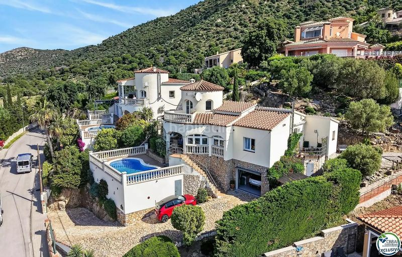 Foto cbf8f462-faad-4385-bfb0-67345351ae81. Casa amb calefacció piscina a Palau-saverdera