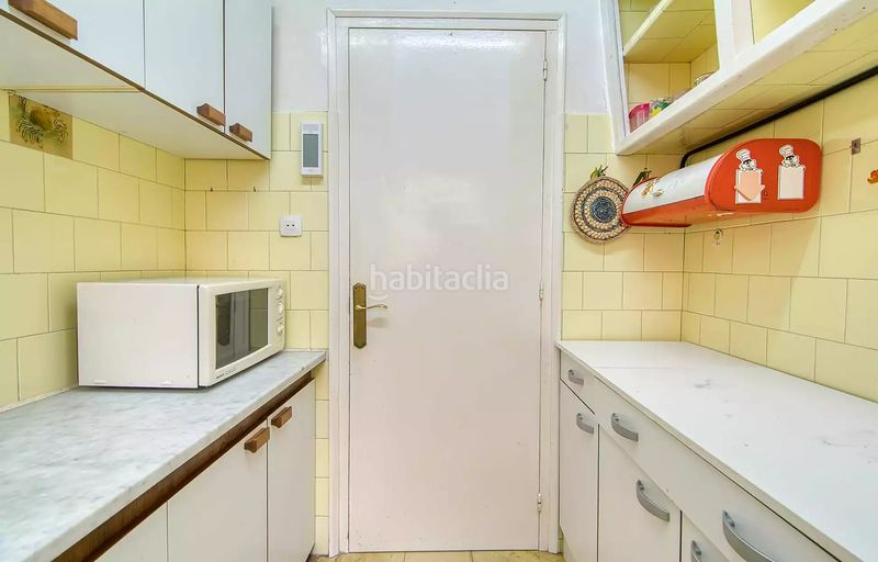 Foto f95c97ca-2612-4ac8-8731-0b9a72a76f80. Pis amb calefacció a Centre Roses