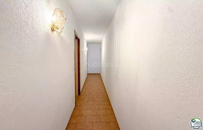 Foto d220bb88-36ff-4986-98d9-0b6ad462c34b. Pis a Centre Roses