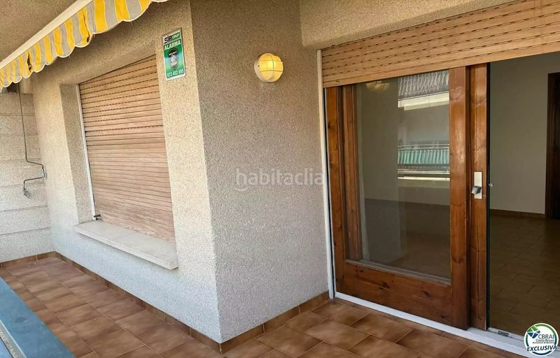 Foto e320ceb9-a4c8-4b4d-bb20-65f31a942249. Pis a Centre Roses