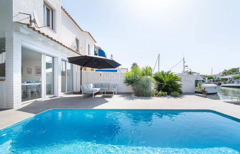Foto f3dab650-f423-45d5-a73b-2cf938bc9e4b. Casa amb calefacció piscina a Santa Margarida Roses
