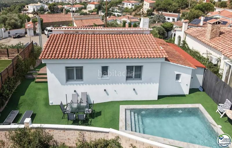 Foto c73b1540-fa04-45b7-990f-5d385567905c. Casa amb calefacció piscina a Nord Roses
