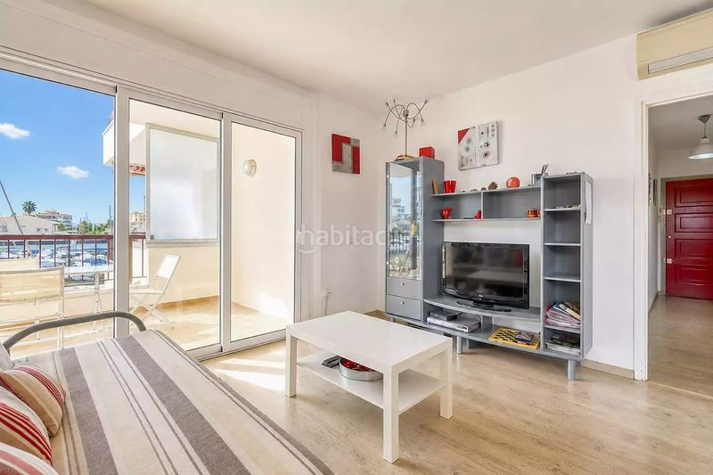 Foto 17a4eab2-5b26-4cda-b4a5-80e7f3f7e272. Pis a Santa Margarida Roses