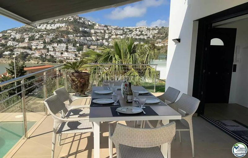 Foto fdd3b7db-ff8a-4735-a51e-08f61acae82d. Casa amb calefacció piscina a Puig Rom-Canyelles-Almadrava Roses