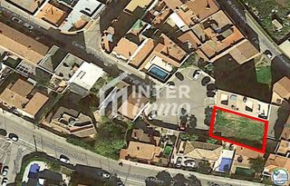 Wohngrundstück in Carrer Pedraforca 19 y 26