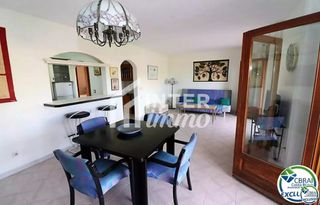 Etagenwohnung in Calle p tipic/fages de climent ndup-s. Precioso y amplio apartamento de dos dormitorios cerca de la pla