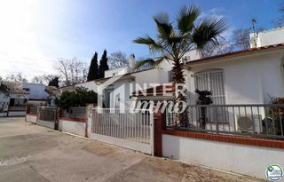 Casa a Pasaje Montseny 122