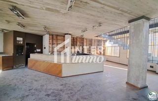 Local Comercial a Calle Tapis 4