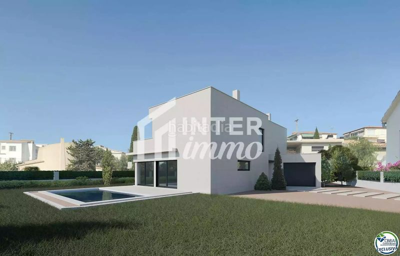 Foto 221e1c1f-9704-4ff2-a813-12a146e33352. Casa en carrer huelva 10 esta villa no es para todo el mundo y eso es justo lo que la hace interesante en Roses