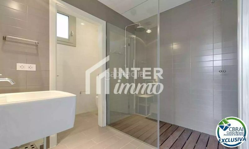 Foto 087a96c1-d87e-43a5-a5b9-5c386217d24c. House in calle rosselló 8 in Jonquera (La)