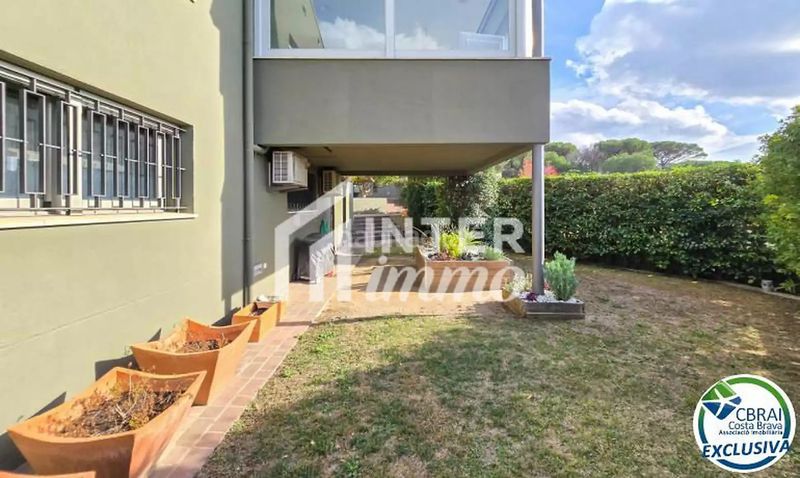 Foto 441a01a1-64a6-46ed-ae88-126457e977e1. House in calle rosselló 8 in Jonquera (La)