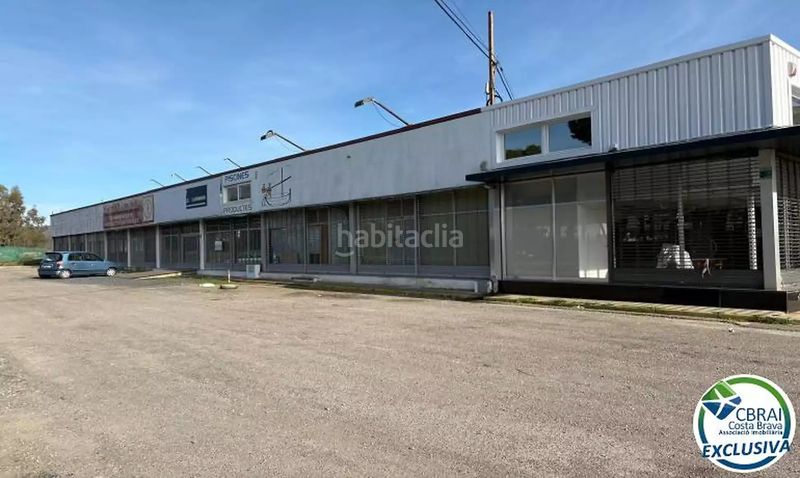 Foto 6f3e7a74-4b4e-4114-9709-9fa46b93e743. Local comercial a carretera de Roses a cadaqués 18 a Roses