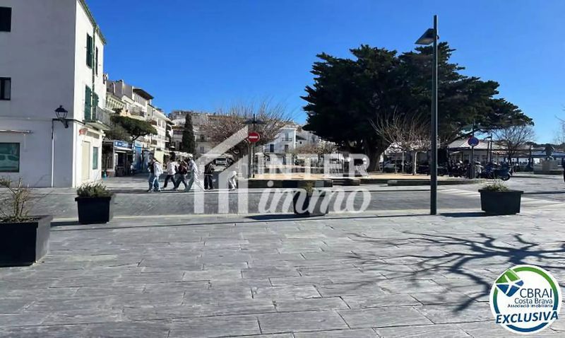 Foto d2c2cca5-b8f7-4e00-bca4-ebea8eb08a7c. Flat in avenida caritat serinyana 27 in Cadaqués