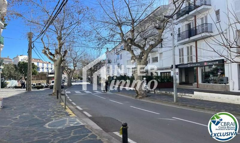 Foto f59d209d-321b-464f-a863-d6e7daf20a85. Flat in avenida caritat serinyana 27 in Cadaqués