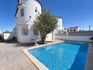 Haus in Carrer la Siesta 185B Puigmal C 17 17487 Empuriabrava