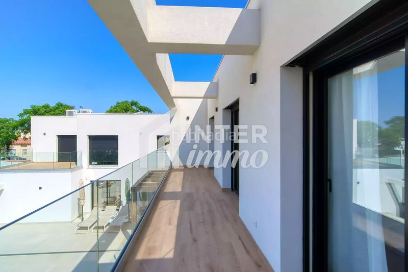 Foto b7a5327d-f216-4b6f-9b93-0a9d82909b0a. Casa a sector medes 17 a Cap Ras - Creus - Falconera Empuriabrava