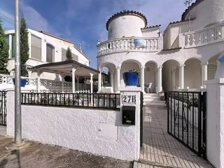 Casa a SECTOR MONTGRI 27 A