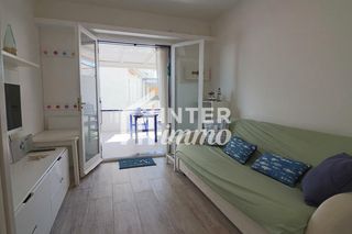 Casa en Sector sant maurici 269. Casa con gran terraza al sur adosada ubicada en la zona de sant