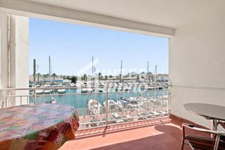 Apartamento en Calle port grec 1. Port grec nautica apartamento con cabina a reformar, con vistas
