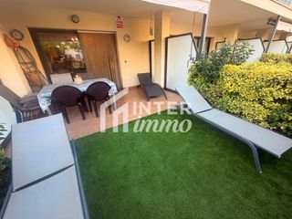Piccolo appartamento in Carrer joanot martorell 25-31. Exclusivo bajo con licencia turística, parking y acceso directo
