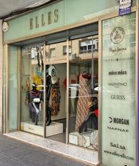 Lloguer Local Comercial  Novelda - av constitucion. Excelente oportunidad de negocio en el corazón de novelda!