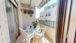 Pis  Crevillent - cl colombia. Piso en venta  crevillente zona guardia civil