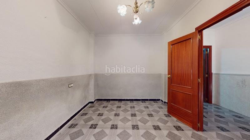 Foto 030b1484-0cfa-4b37-a742-4ff8499c9f42. House in Centro Elda