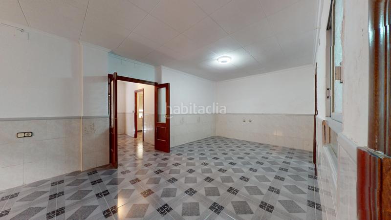 Foto 333839a3-c345-4a0a-963a-0f26aa722a1f. House in Centro Elda