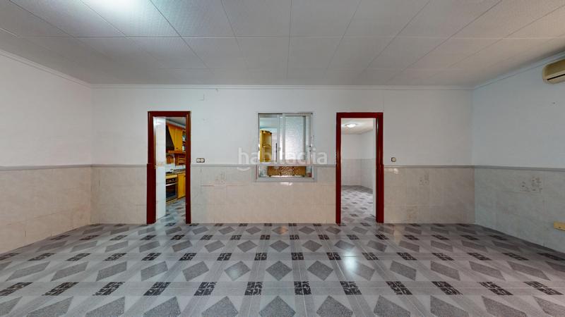 Foto b84e1ec9-1d53-44f2-a6c2-f4cafaf7dd0b. House in Centro Elda