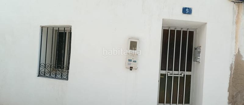 Foto 50807878-9061-4773-81e9-0e4eda8a4dc4. Casa aparellada a Albatera