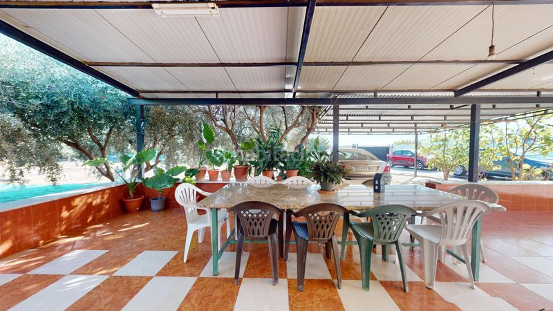 Foto 980b5ea5-f6b9-41cc-a840-77e99c560241. Casa a Novelda