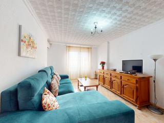 Pis  Cl cervantes. Se presenta una magnífica oportunidad para adquirir un espacioso