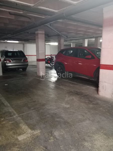 Foto c5a03165-063b-4d23-aed7-dde543560a40. Aparcament cotxe a Crevillente