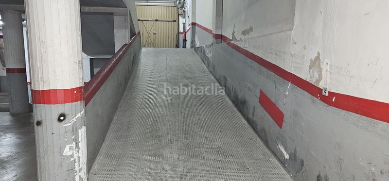 Foto f9270d0a-d80f-4f79-9c85-98c7970ae297. Aparcament cotxe a Novelda