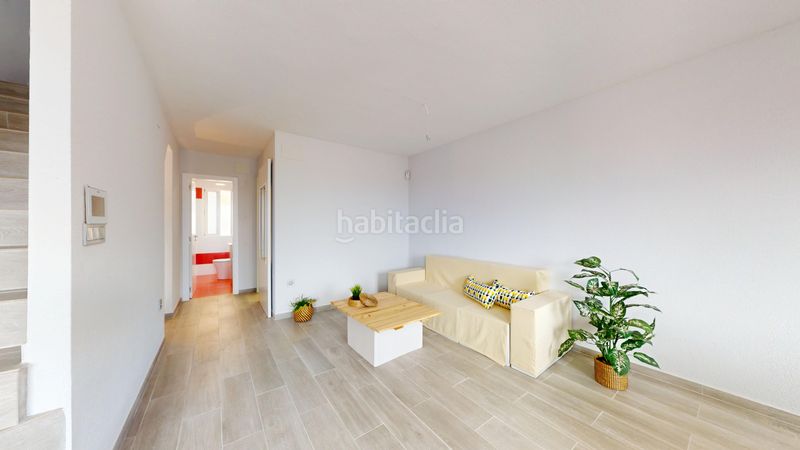 Foto 088d9a77-0278-4d29-8012-f0592e6e54a2. Casa adossada amb calefacció aparcament a Romana (la)